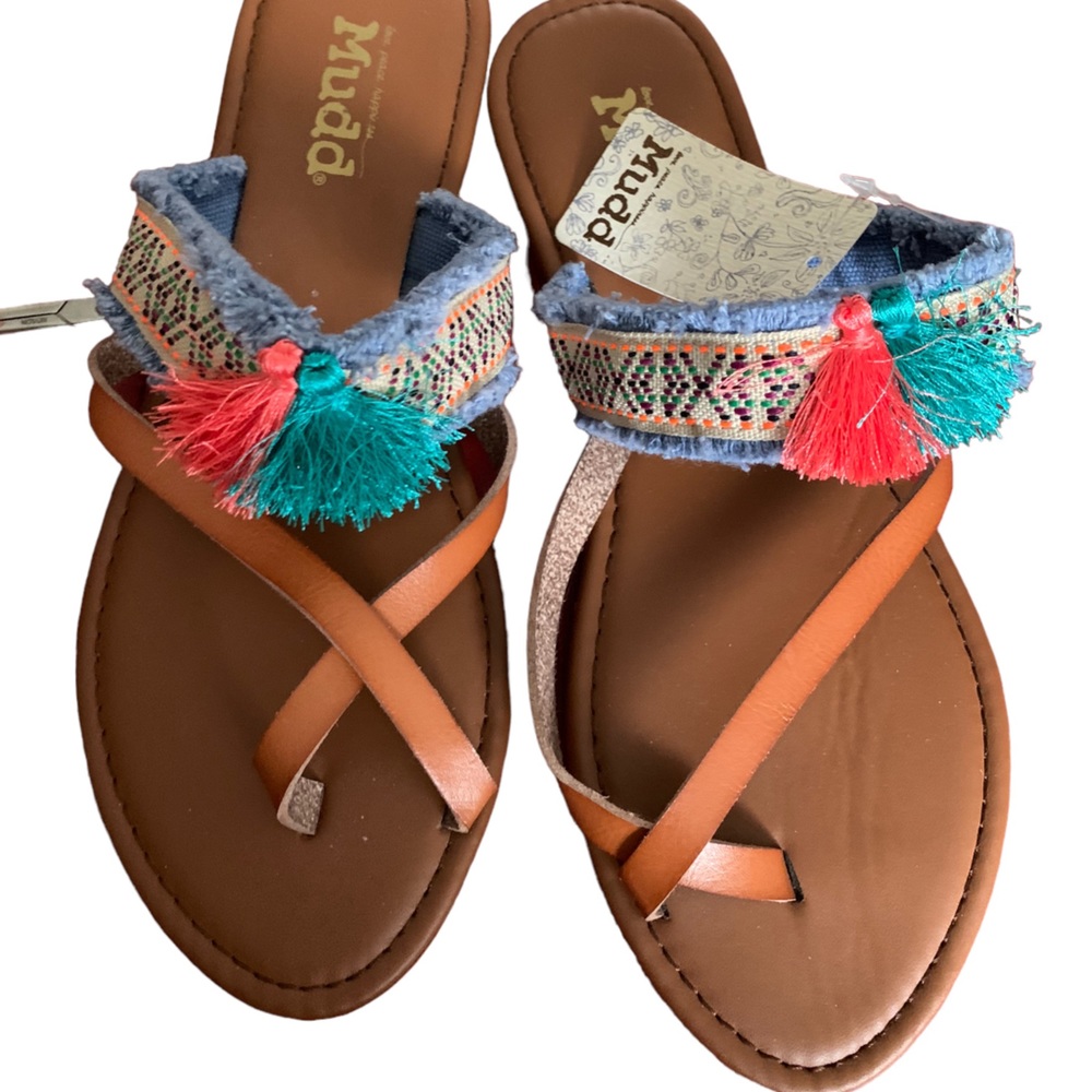 Mudd Southwest Woven Flip Flops Sandals With Tassels Women Size 7-8 NWT